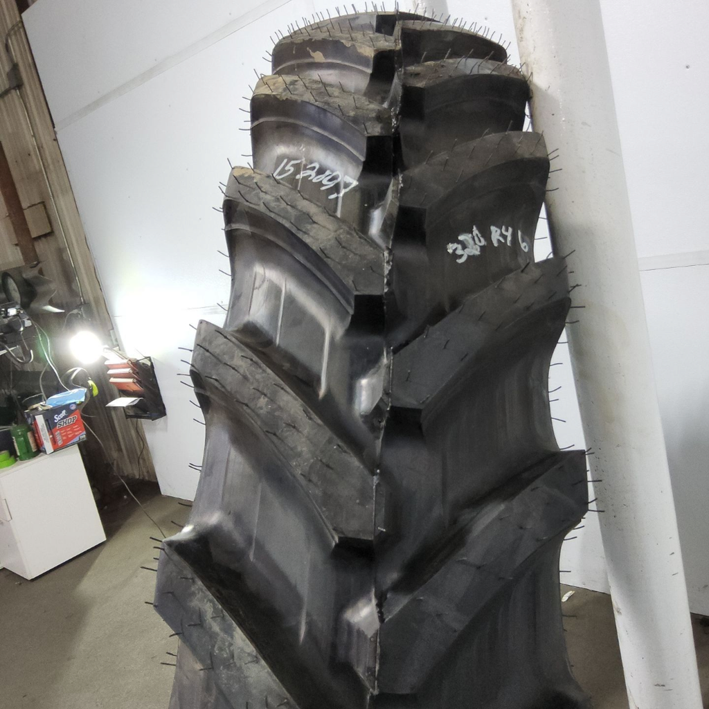 VF320/105R46 Alliance 354 Agriflex+  R-1W 172D 99%