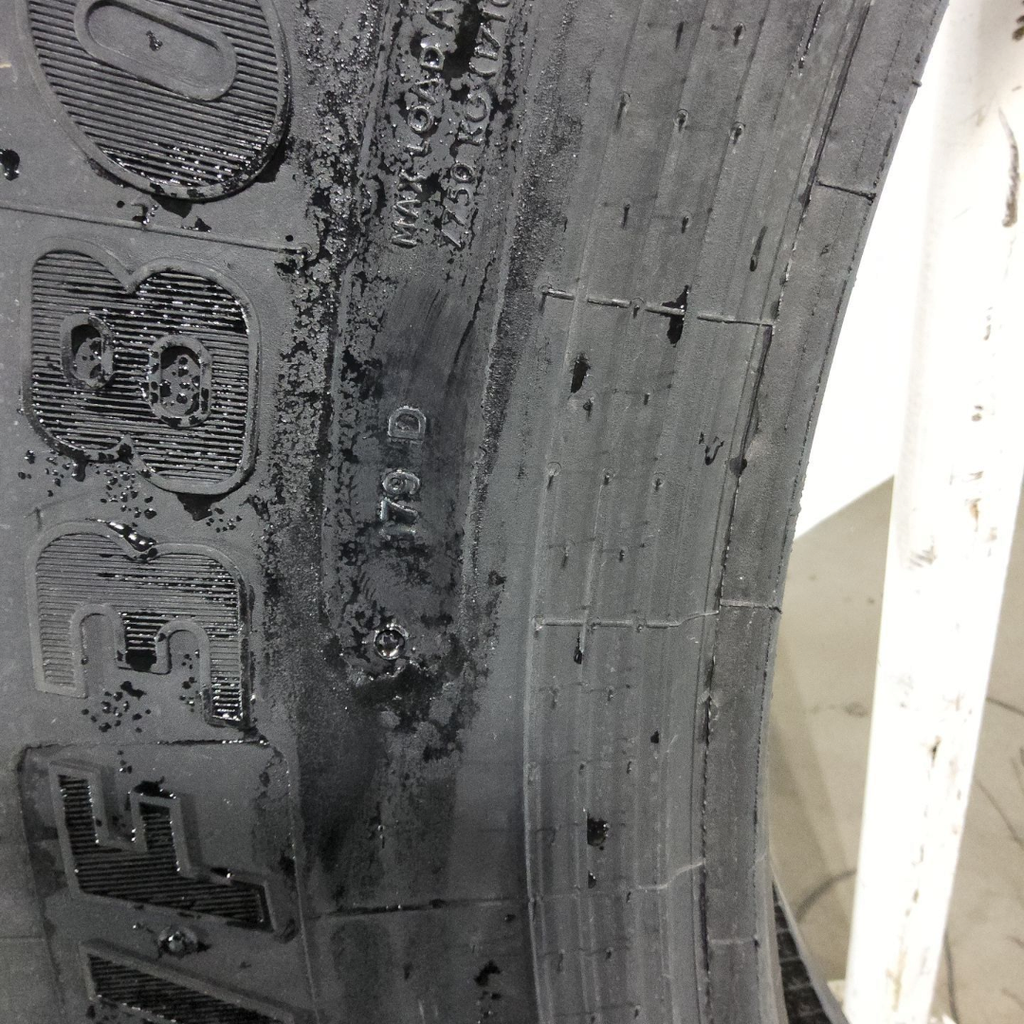 VF380/105R50 Goodyear Farm Ultra Sprayer R-1 179D 99%