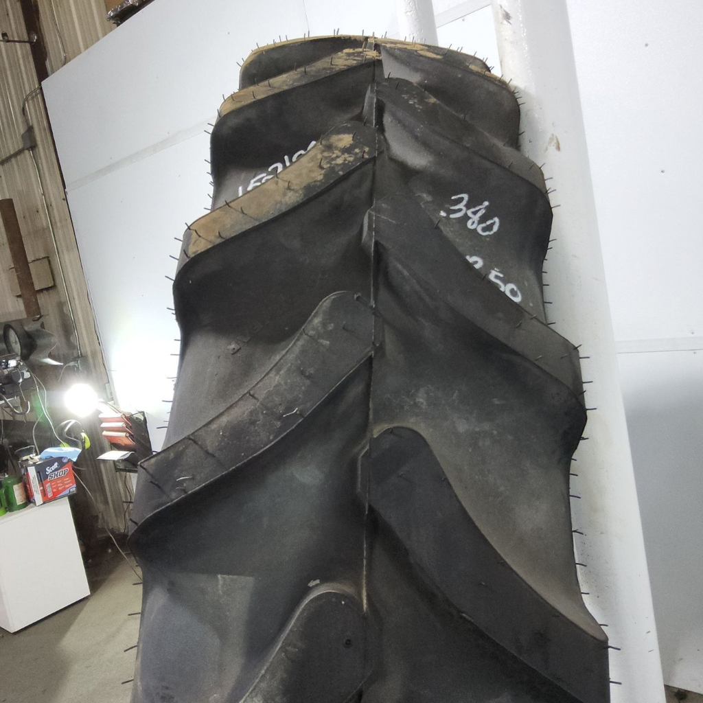 VF380/105R50 Goodyear Farm Ultra Sprayer R-1 179D 99%