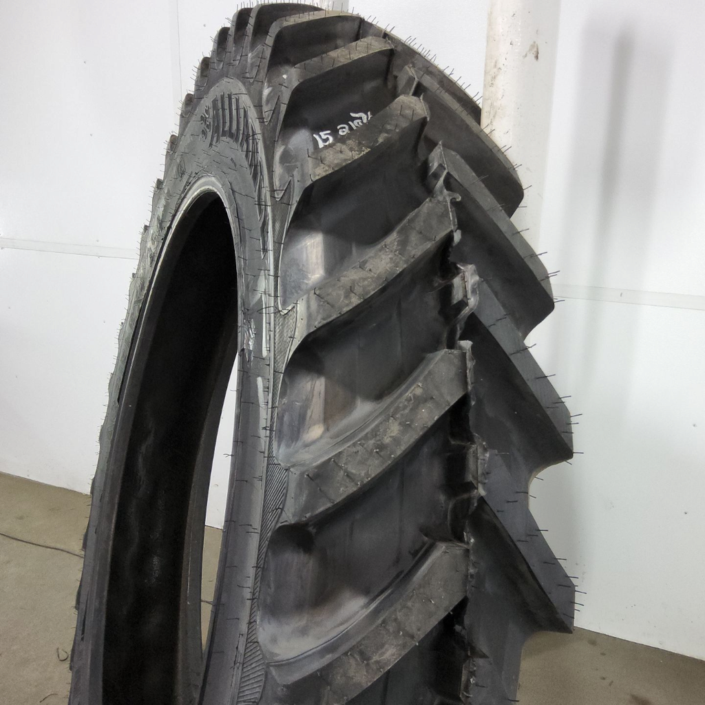 VF320/105R46 Alliance 354 Agriflex+  R-1W 175D 99%