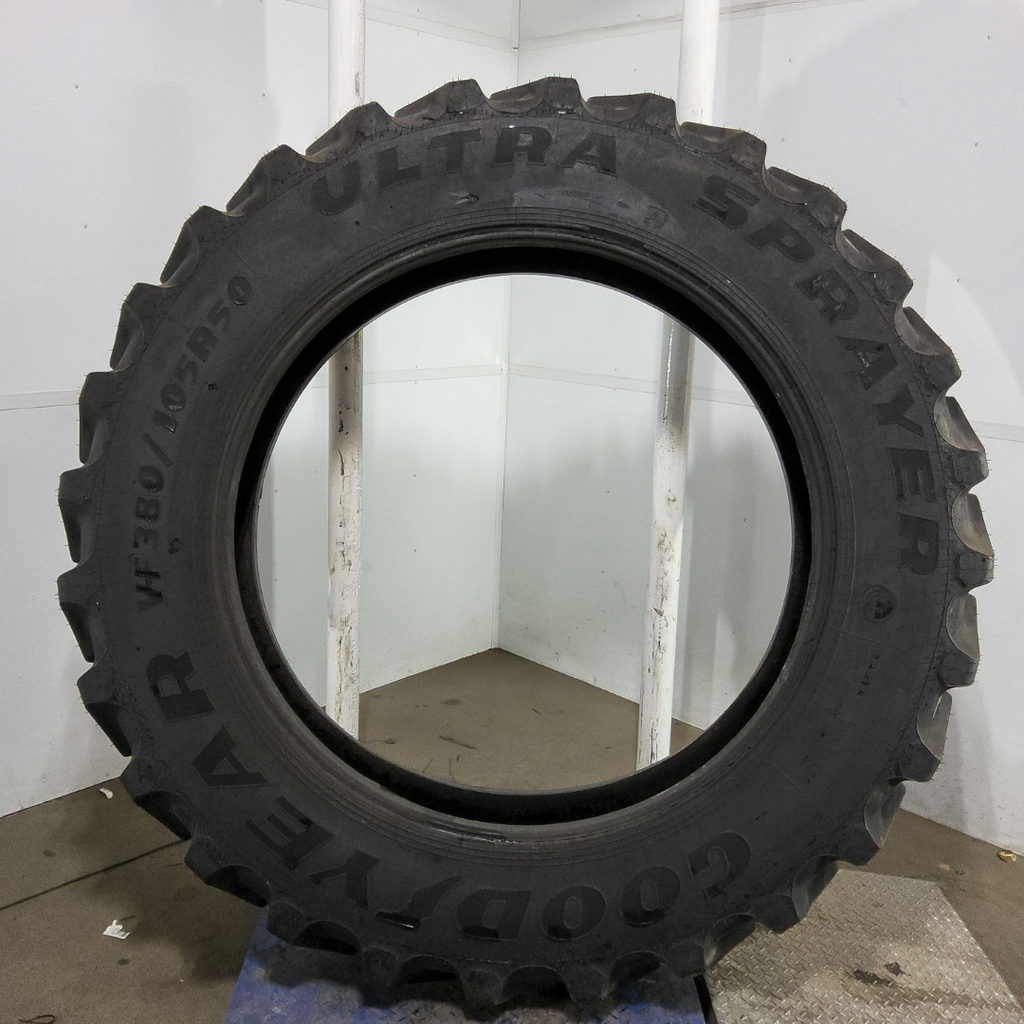 VF380/105R50 Goodyear Farm Ultra Sprayer R-1 179D 99%