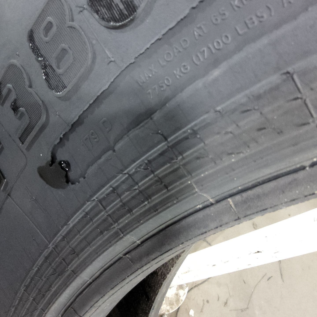 VF380/105R50 Goodyear Farm Ultra Sprayer R-1 179D 99%