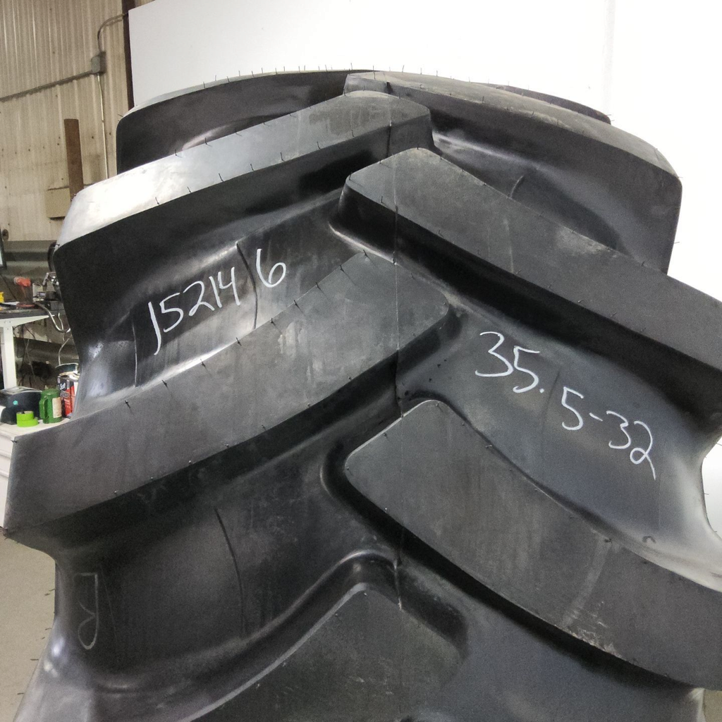 35.5L-32 Primex Log Stomper Extreme LS-2 (32 Ply), 99%