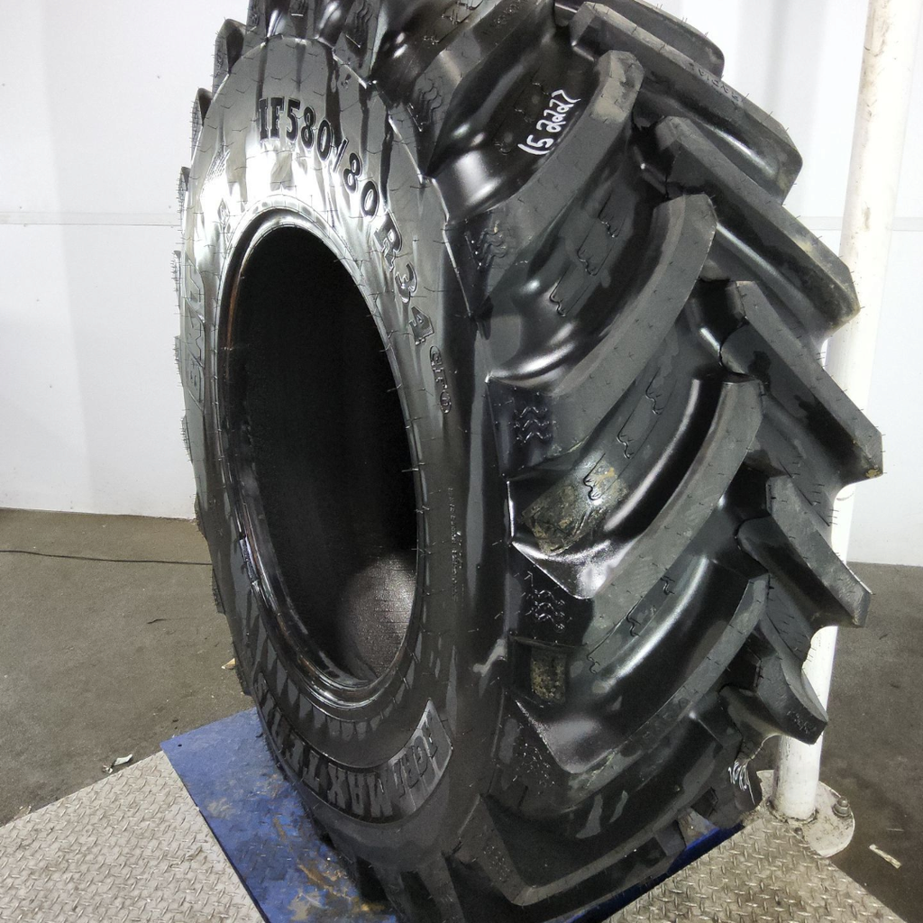IF580/80R34 BKT Tires Agrimax Teris R-1 177D 99%