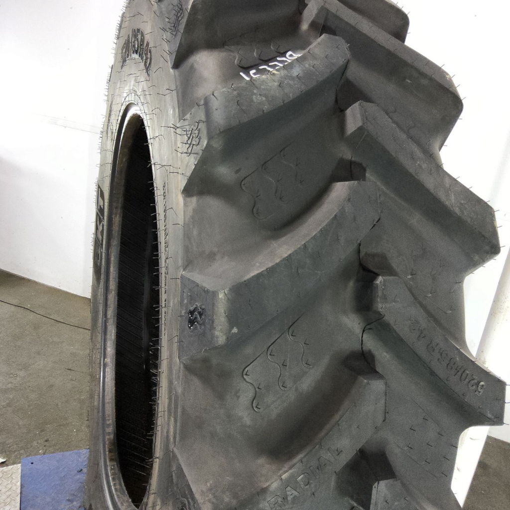 520/85R42 BKT Tires Agrimax Teris R-1 168D 99%