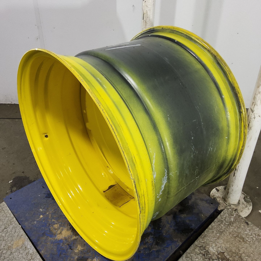 27"W x 38"D, John Deere Yellow 12-Hole Stub Disc