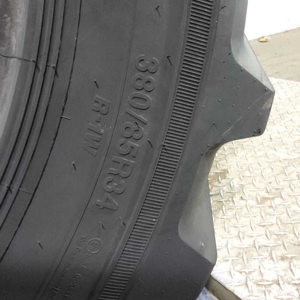 380/85R34 Alliance 485 Agristar II R-1W 137D 80%