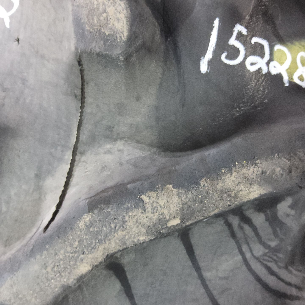 18.4-26 Goodyear Farm Dyna Torque II R-1 C (6 Ply), 85%