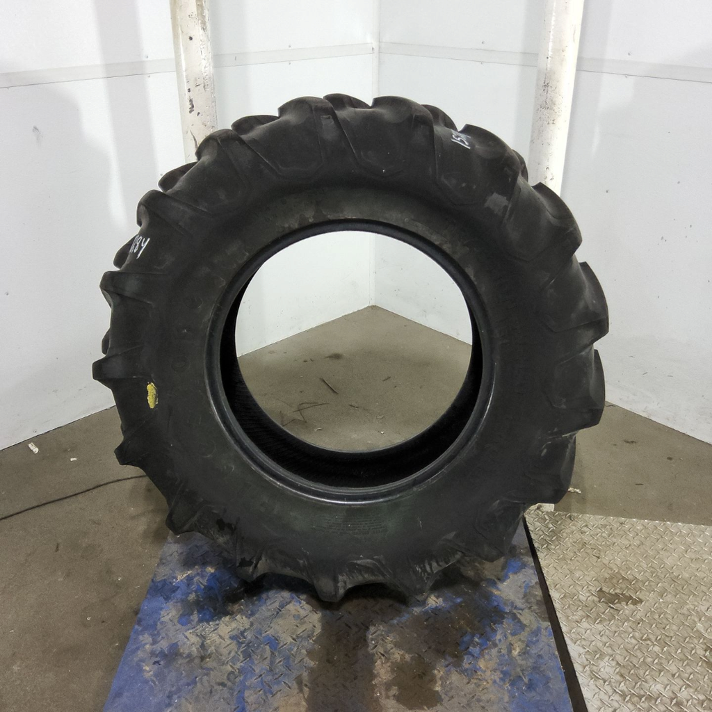 14.9-24 Firestone Traction Field & Road R-1 C (6 Ply), 90%