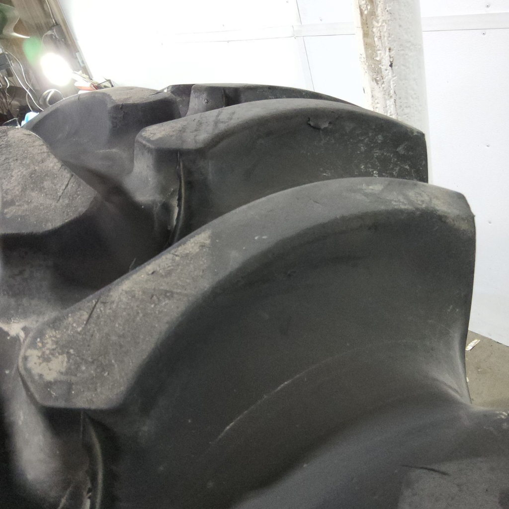 18.4R26 Firestone Radial All Traction FWD R-1 E (10 Ply), 140B 95%