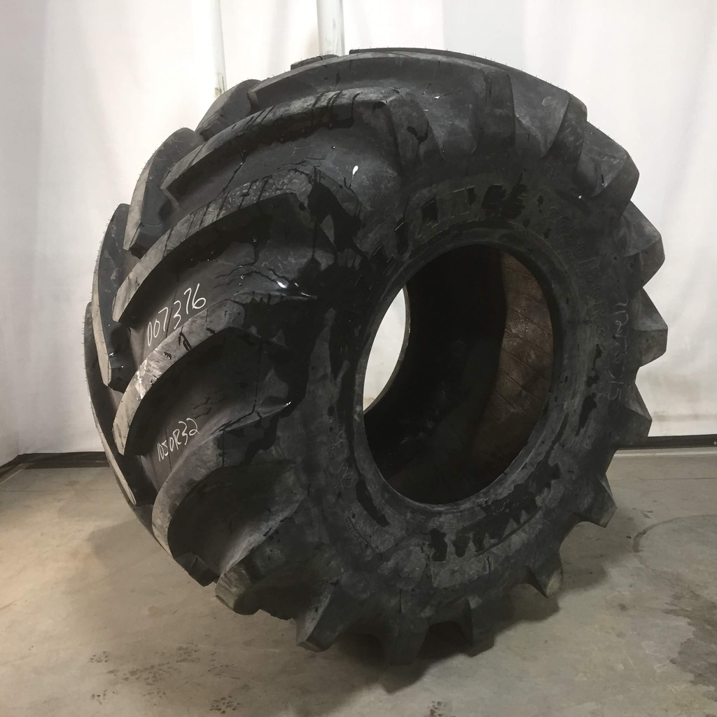 1050/50R32 Alliance 375 Agristar R-1W 180 A8 95%
