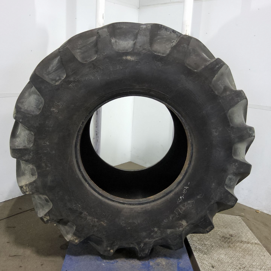 800/65R32 Firestone Radial All Traction DT R-1W 172B 90%