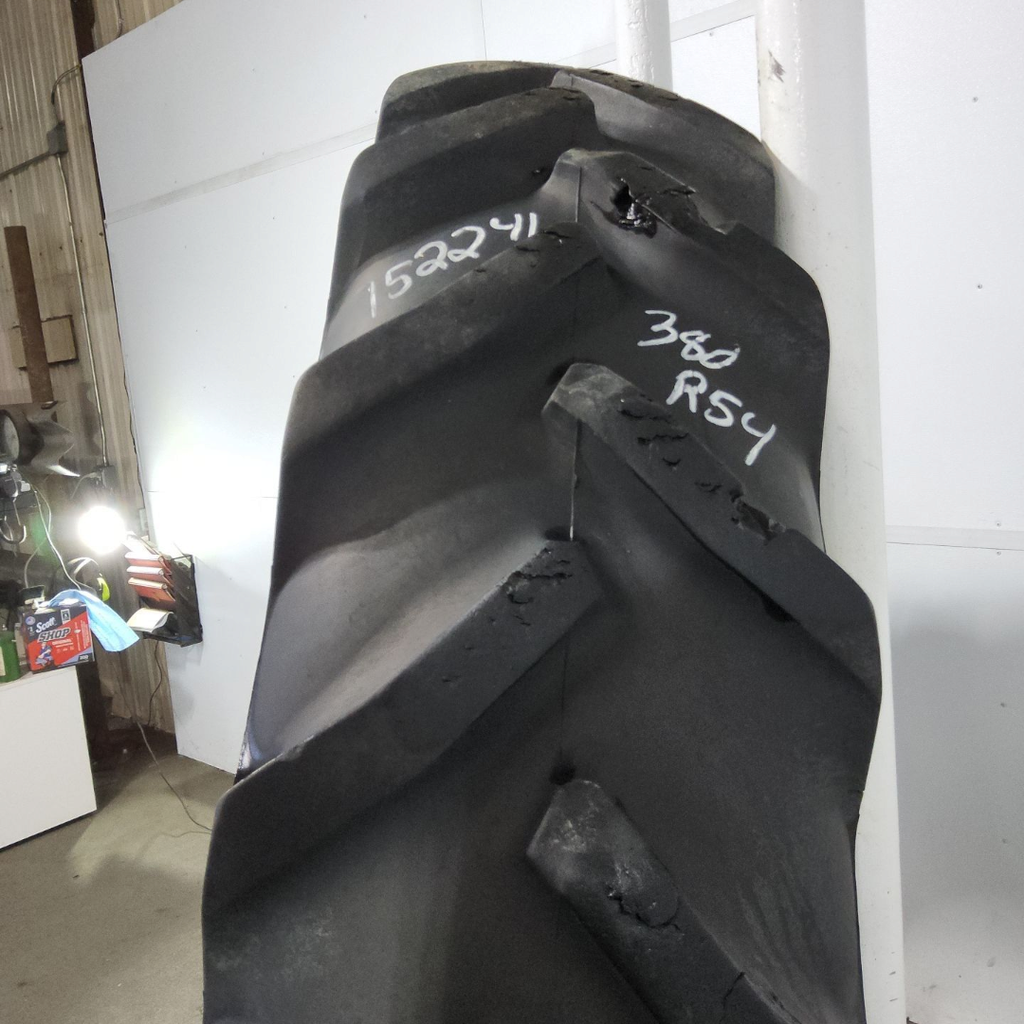 380/90R54 Goodyear Farm DT800 Super Traction R-1W 152A8 70%