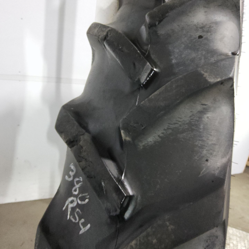 380/90R54 Goodyear Farm DT800 Super Traction R-1W 152A8 70%