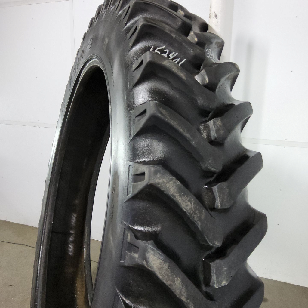 380/90R54 Titan Farm TT49V Radial R-1W