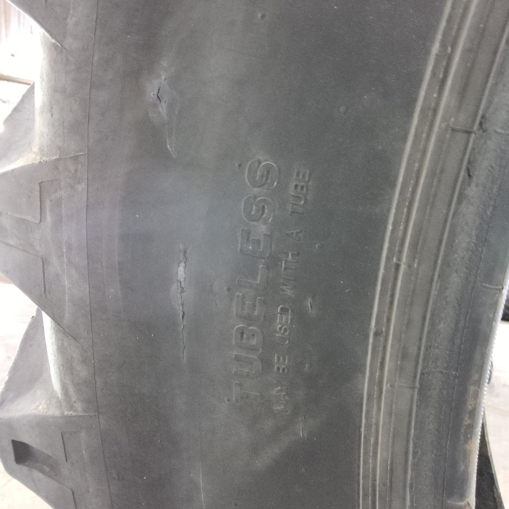 380/90R54 Titan Farm TT49V Radial R-1W 152B 70%