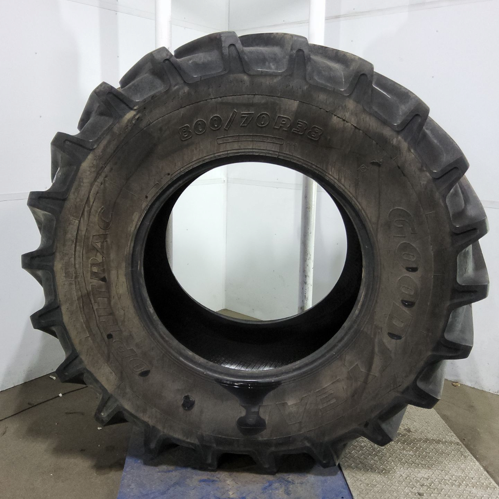 800/70R38 Goodyear Farm Optitrac R-1W 173D 90%