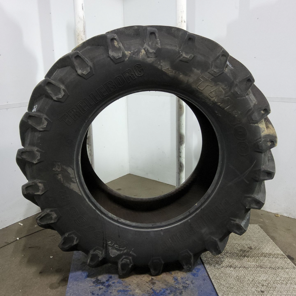 650/65R38 Trelleborg TM800 R-1W 157D 70%