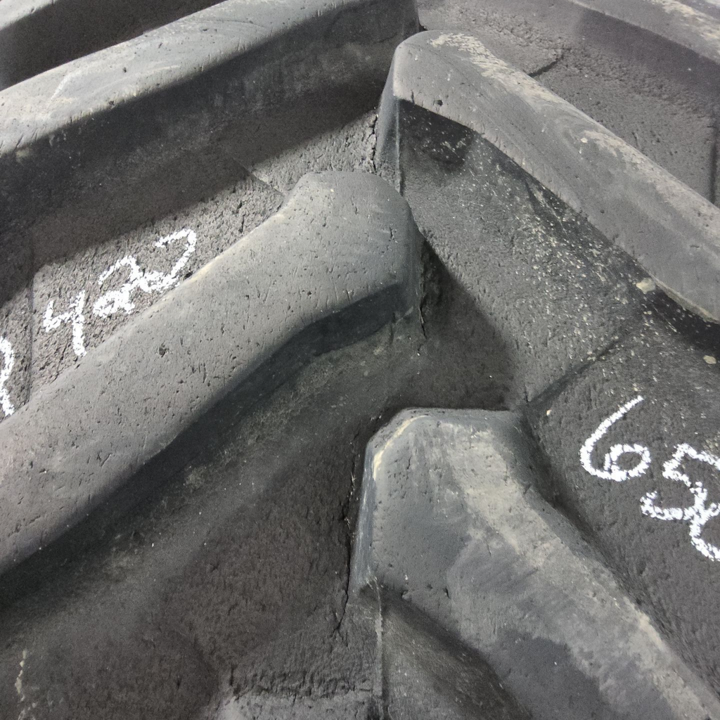650/65R38 Trelleborg TM800 R-1W 157D 70%