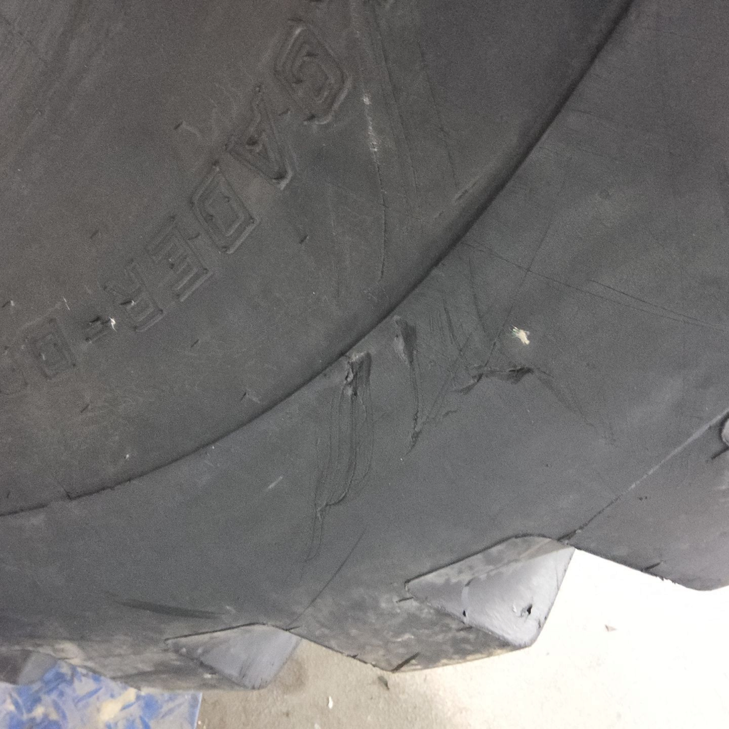 23.5-25 Titan OTR Loader Dozer II L-2 L (20 Ply), 85%