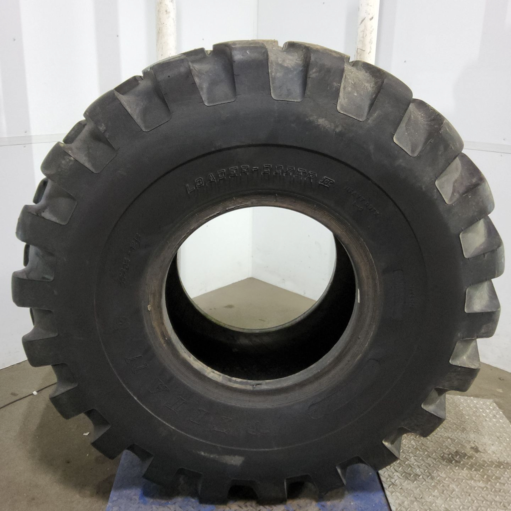 23.5-25 Titan OTR Loader Dozer II L-2 L (20 Ply)