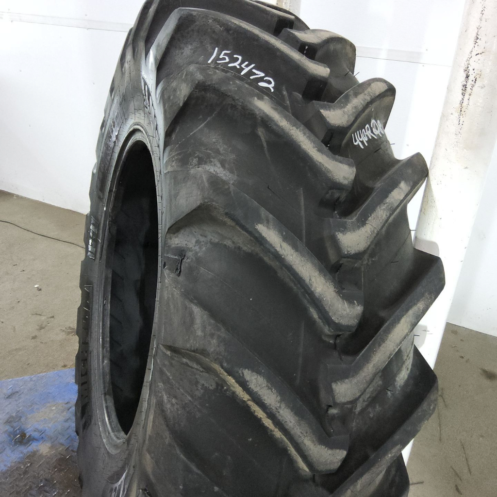 440/80R28 Michelin XMCL R-4 156B 85%