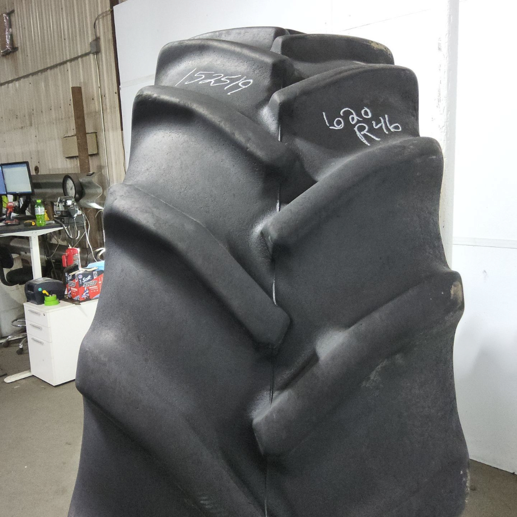 620/70R46 Goodyear Farm DT820 Super Traction R-1W 162B 60%