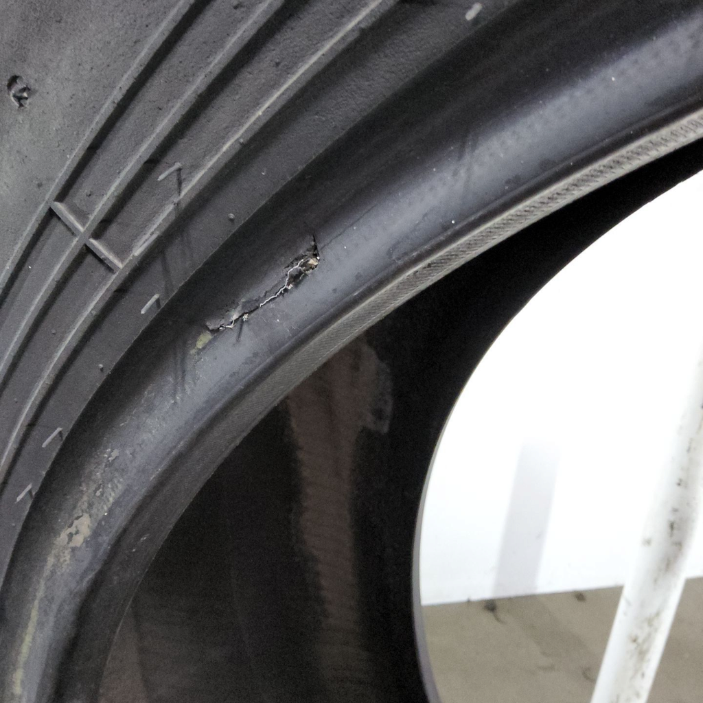 620/70R46 Goodyear Farm DT820 Super Traction R-1W 162A8 65%