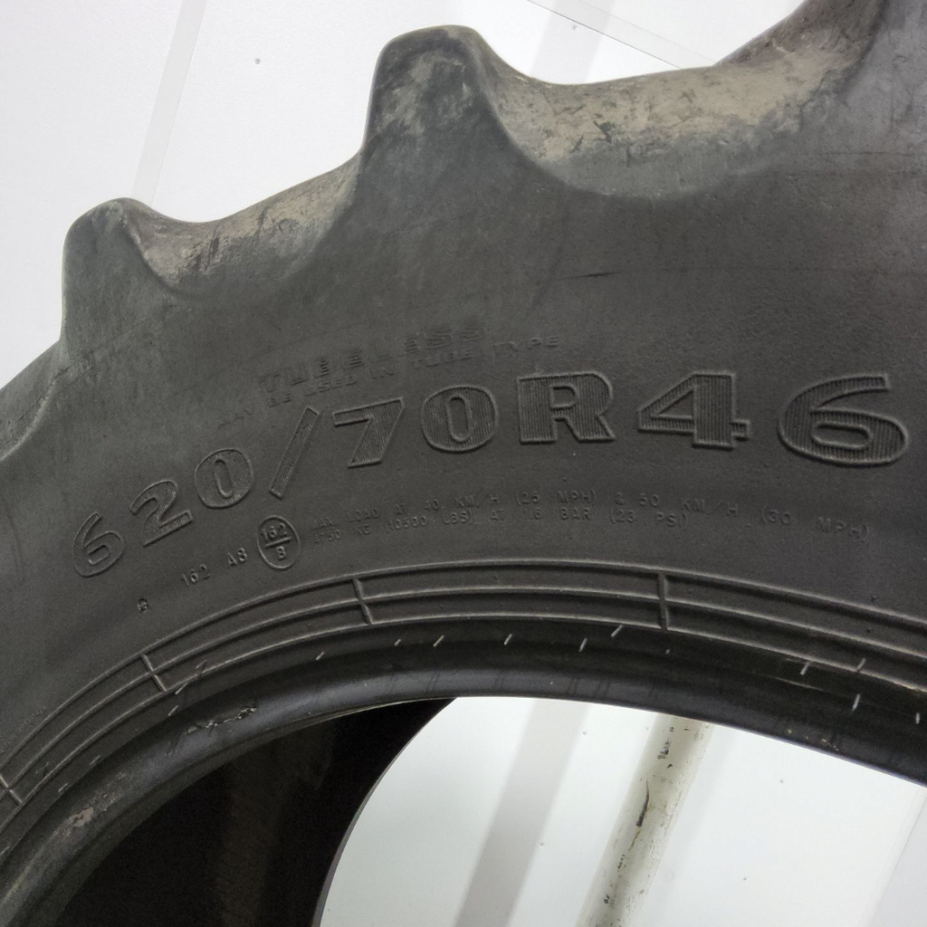 620/70R46 Goodyear Farm DT820 Super Traction R-1W 162A8 65%