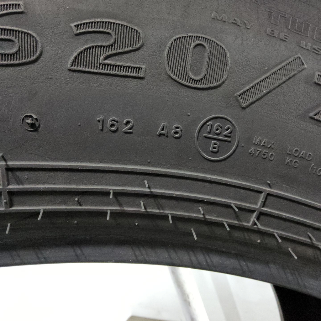 620/70R46 Goodyear Farm DT820 Super Traction R-1W 162A8 55%