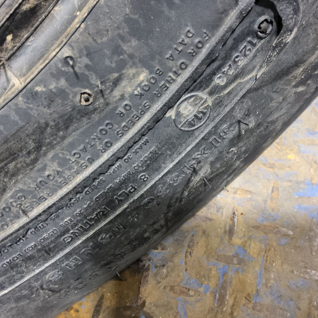 31x13.50-15 Goodyear Farm Terra Rib NHS HF-1 D (8 Ply), 114B 99%