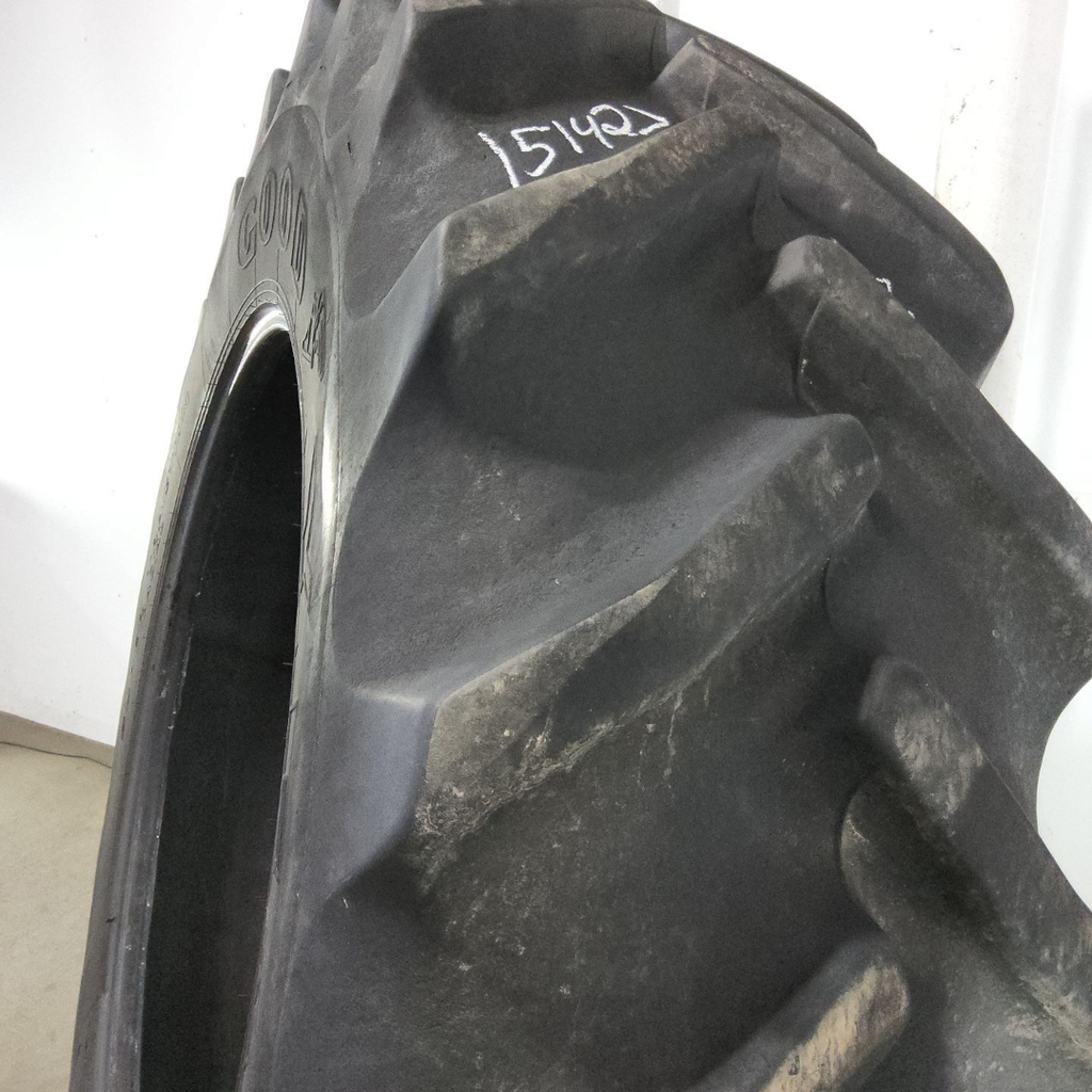 520/85R42 Goodyear Farm Super Traction Radial R-1W 162A8 70%