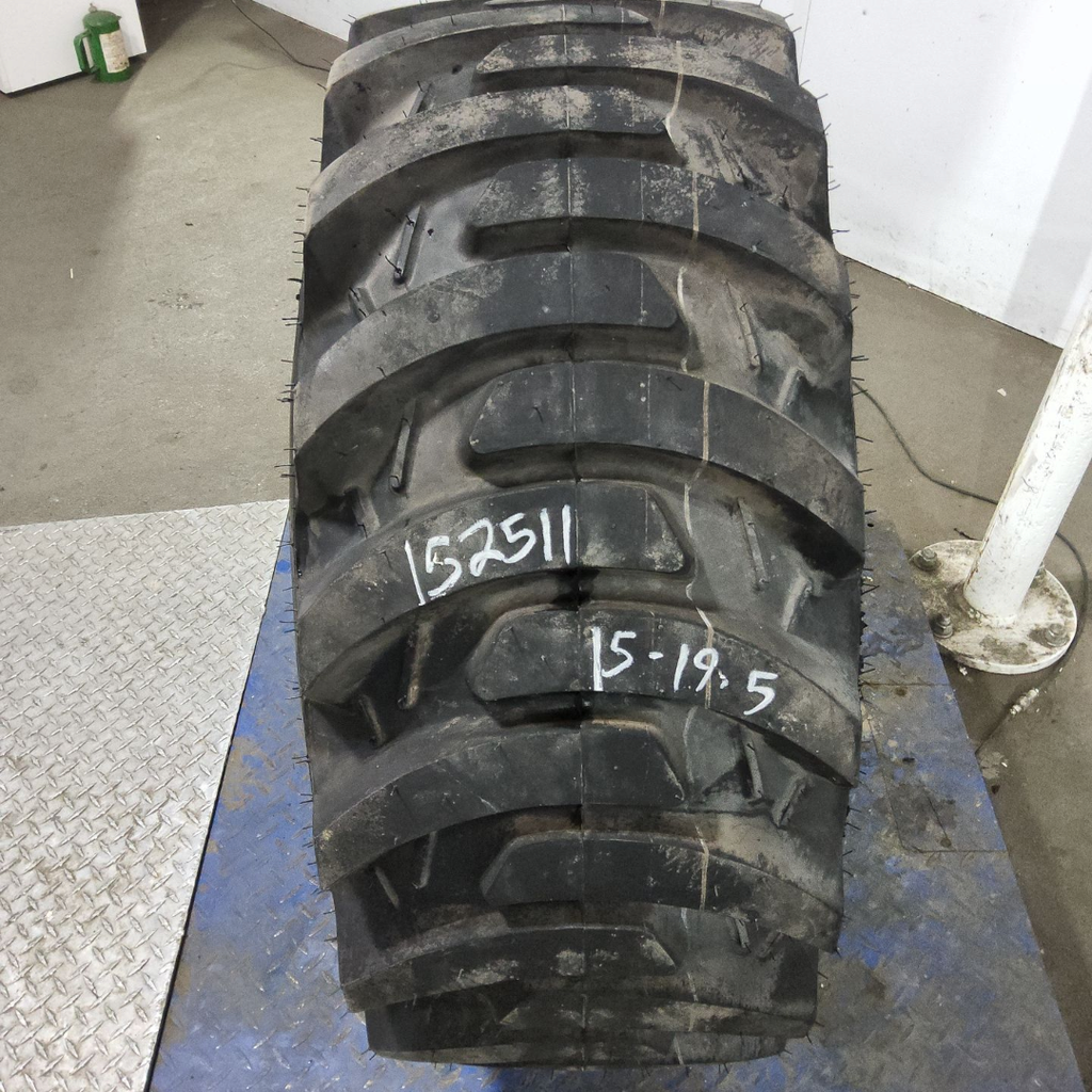15-19.5 Galaxy Marathoner R-4 C (6 Ply), 99%
