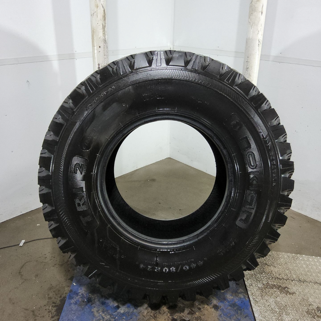 440/80R24 Nokian TRI 2 R-1 154A8 99%