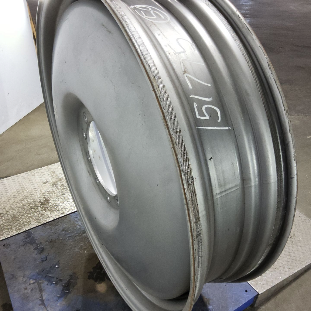 13"W x 50"D, Case IH Silver Mist 10-Hole Bubble Disc