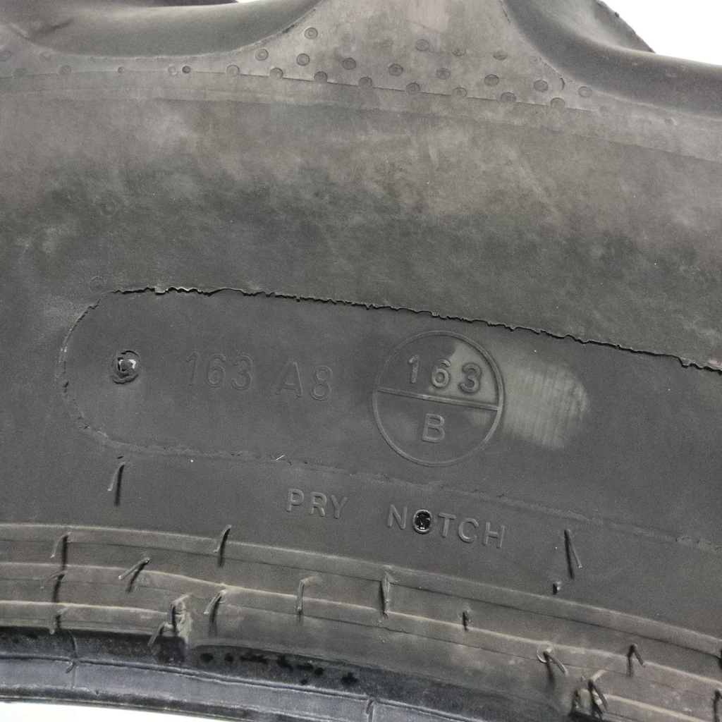 320/105R54 Goodyear Farm DT800 Super Traction R-1W 163D 65%