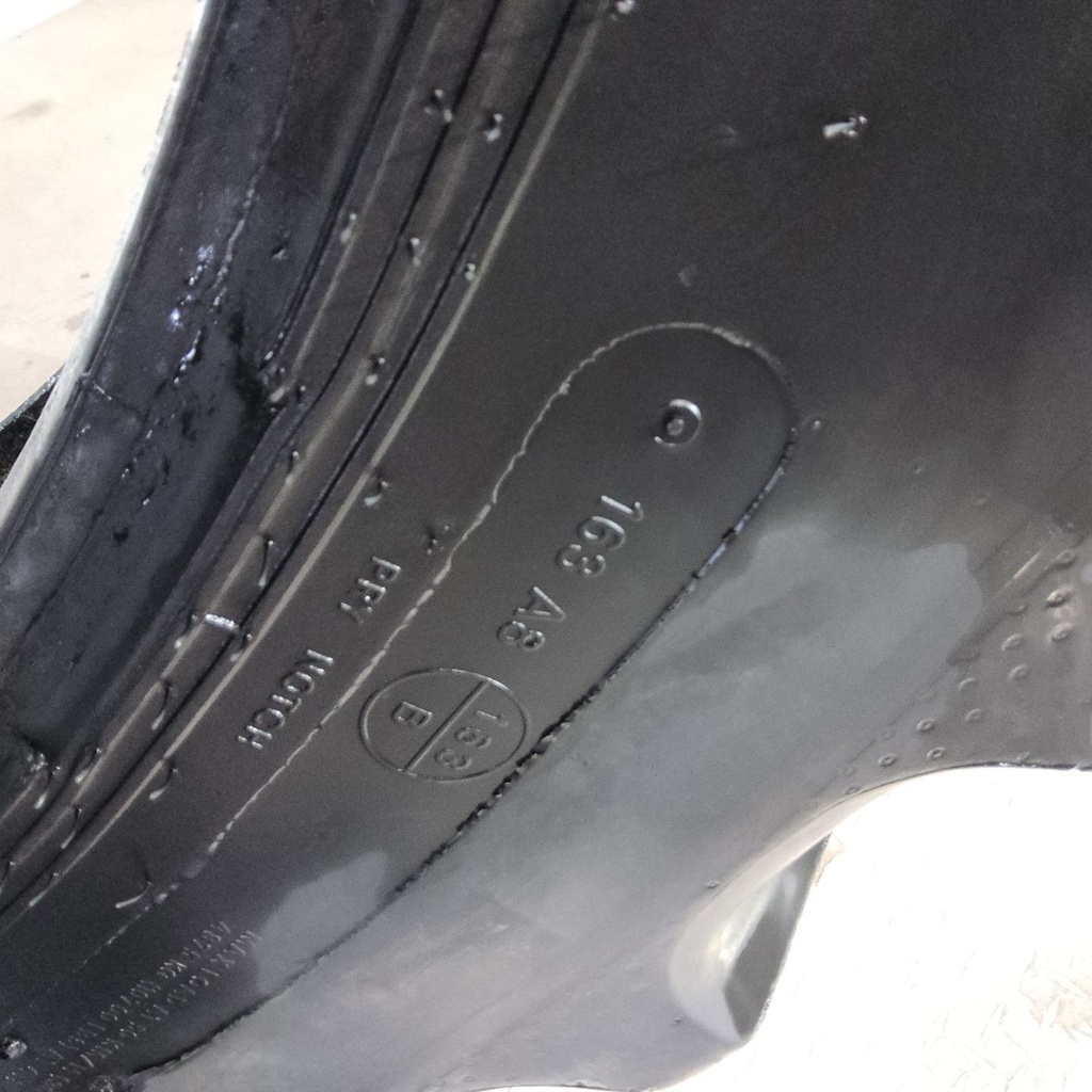 320/105R54 Goodyear Farm DT800 Super Traction R-1W 163A8 65%
