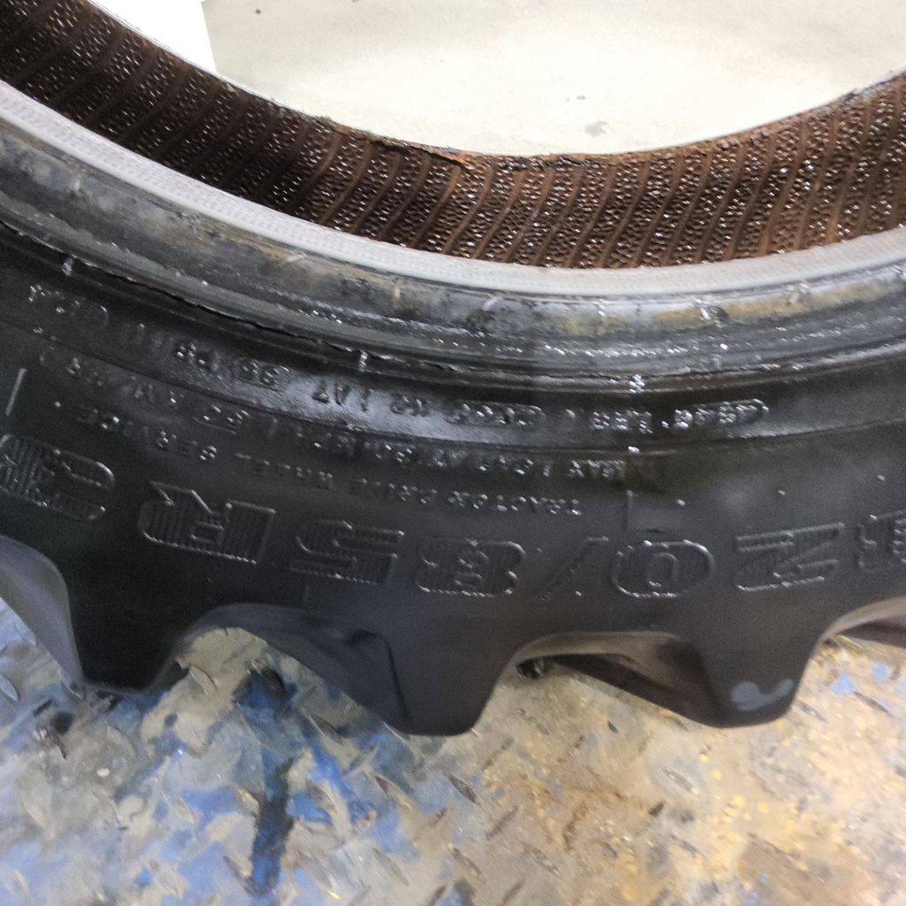 320/85R34 Firestone Radial 9000 R-1W 133B 75%