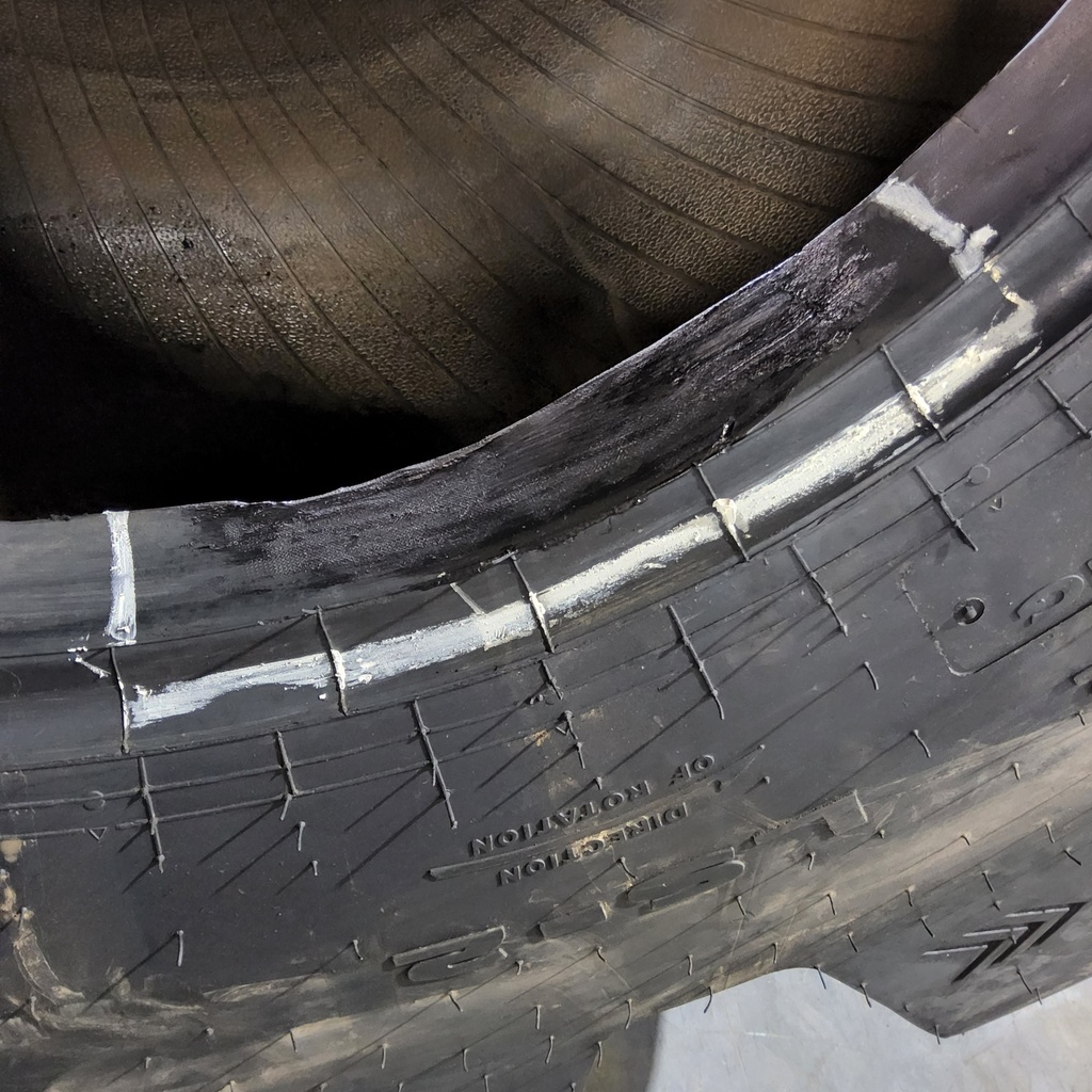 35.5L-32 Primex Log Stomper Extreme LS-2 (32 Ply), 99%