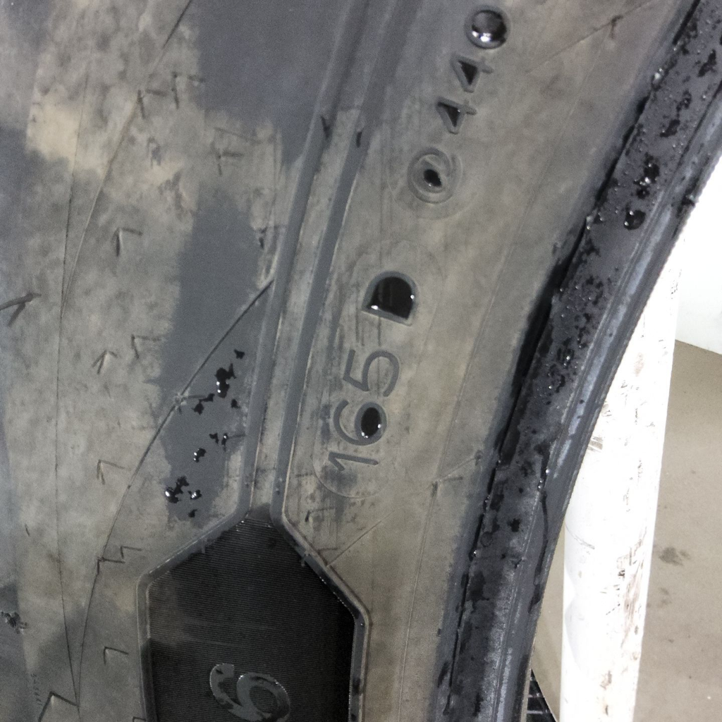 VF320/90R46 Michelin Spraybib R-1S 165D 99%