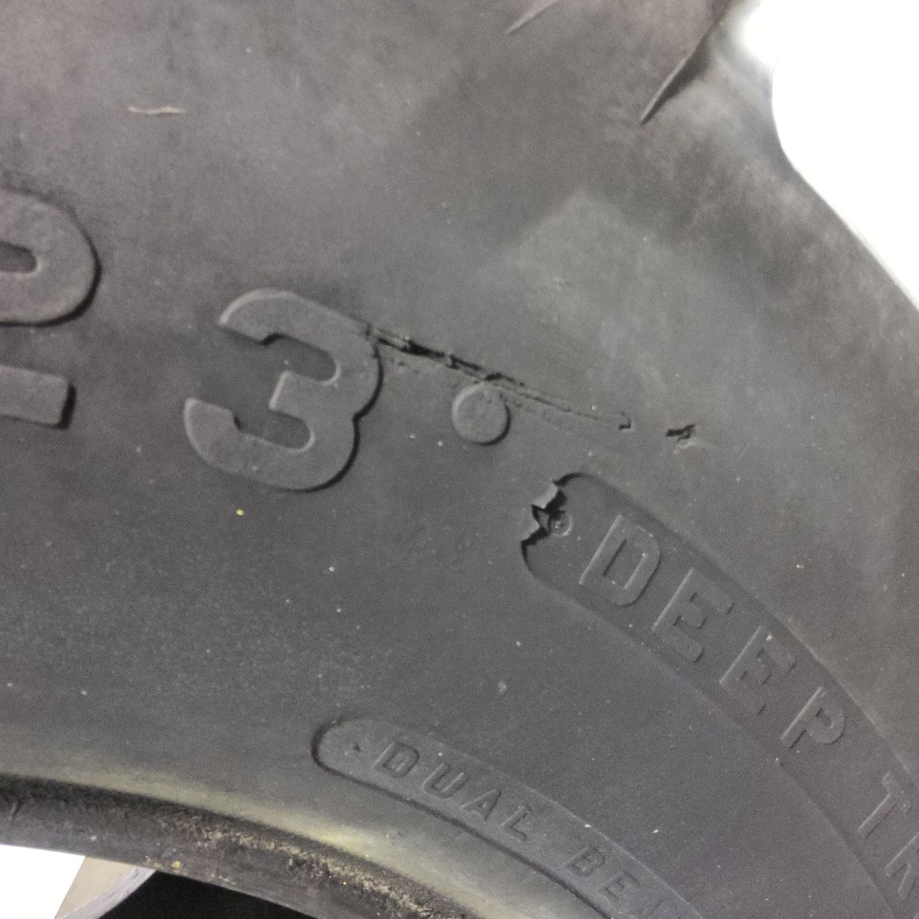 68x50.00-32 Firestone Flotation 23 DT HF-3 H (16 Ply), 85%