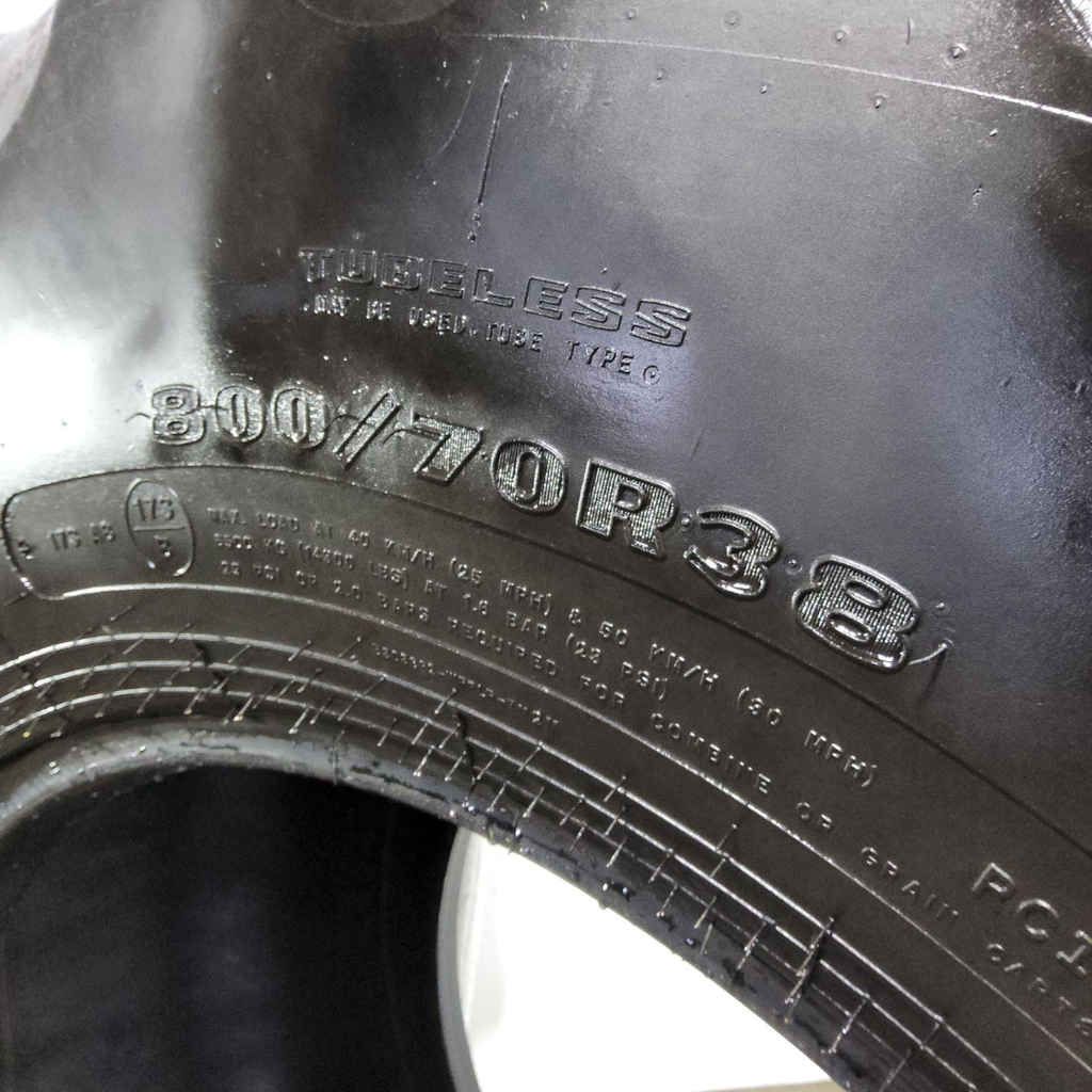 800/70R38 Goodyear Farm DT820 Super Traction R-1W 173A8 75%