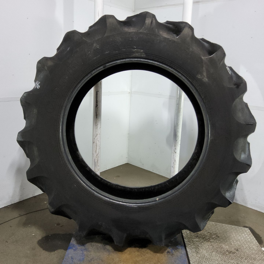520/85R46 Goodyear Farm Special Sure Grip Radial TD8 R-2 158B 50%