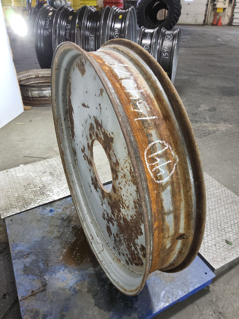 8"W x 44"D, Case IH Silver Mist 10-Hole Flat Plate , -0.88" Offset