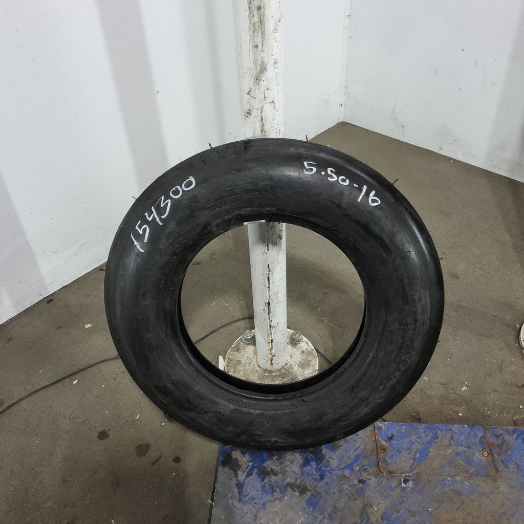 5.50-16 Dayton Thorobred F-1 B (4 Ply)