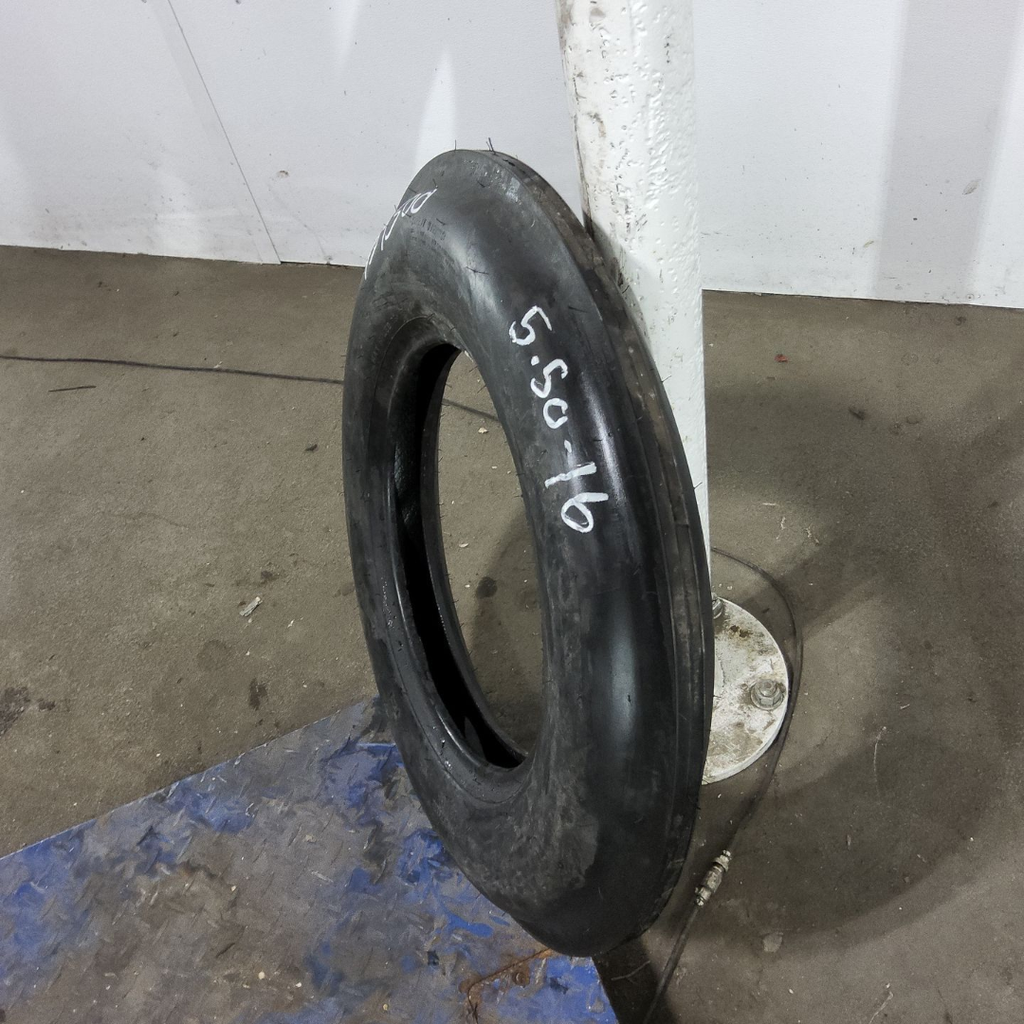 5.50-16 Dayton Thorobred F-1 B (4 Ply)