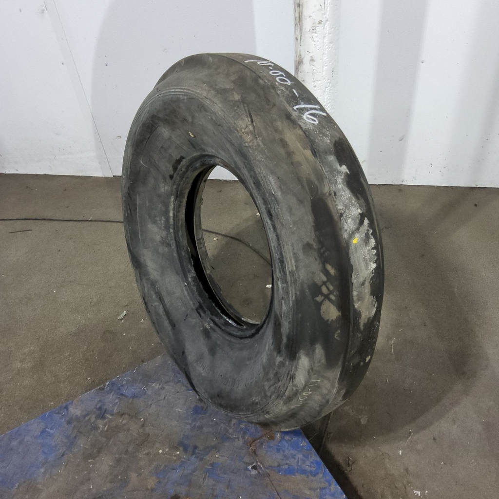 10.00-16 Gateway Front Farm Signal RIB F-1 D (8 Ply), 90%