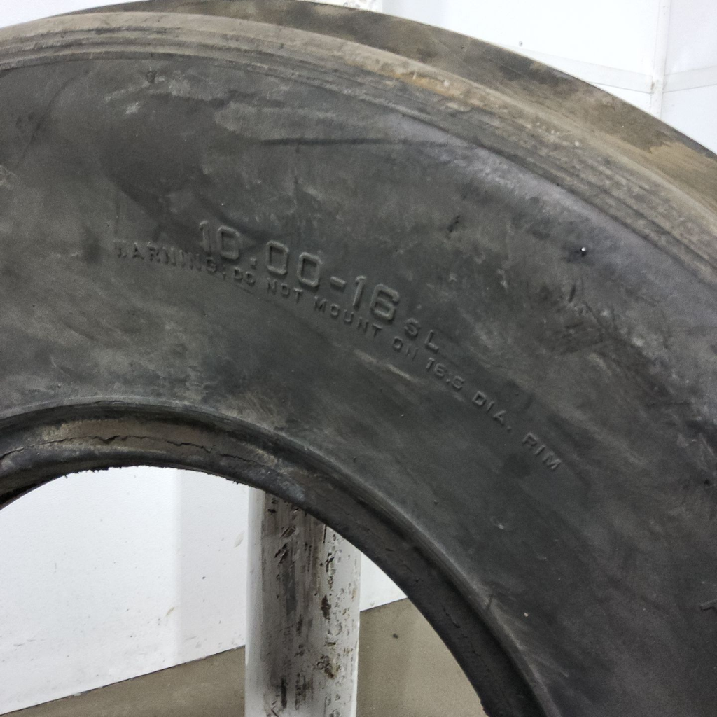 10.00-16 Gateway Front Farm Signal RIB F-1 D (8 Ply), 90%