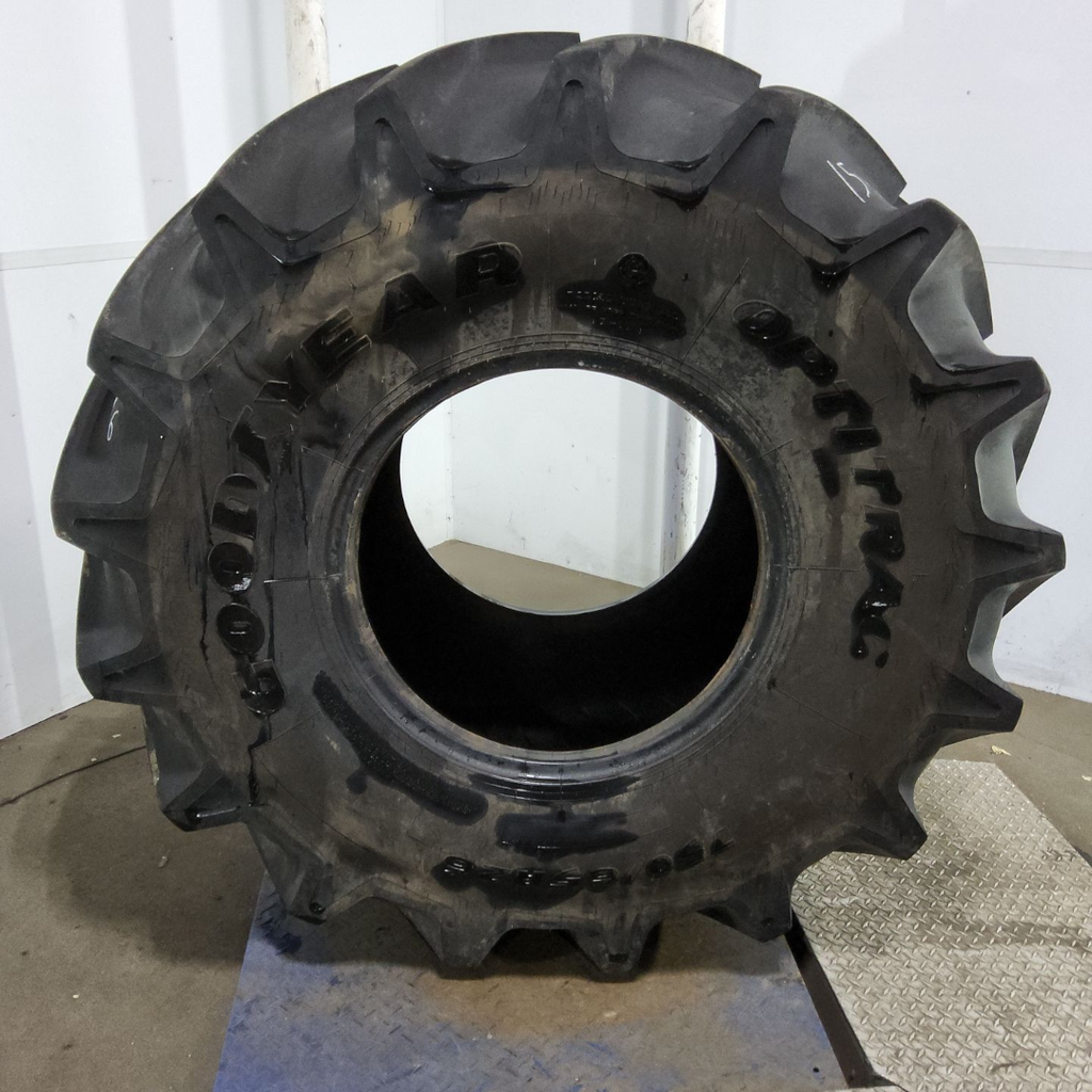 750/65R26 Goodyear Farm Optitrac R-1W 166D 85%