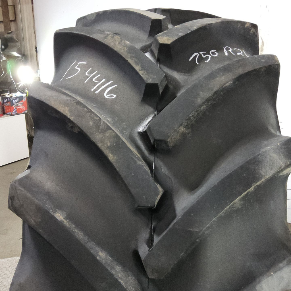 750/65R26 Goodyear Farm Optitrac R-1W 166D 85%